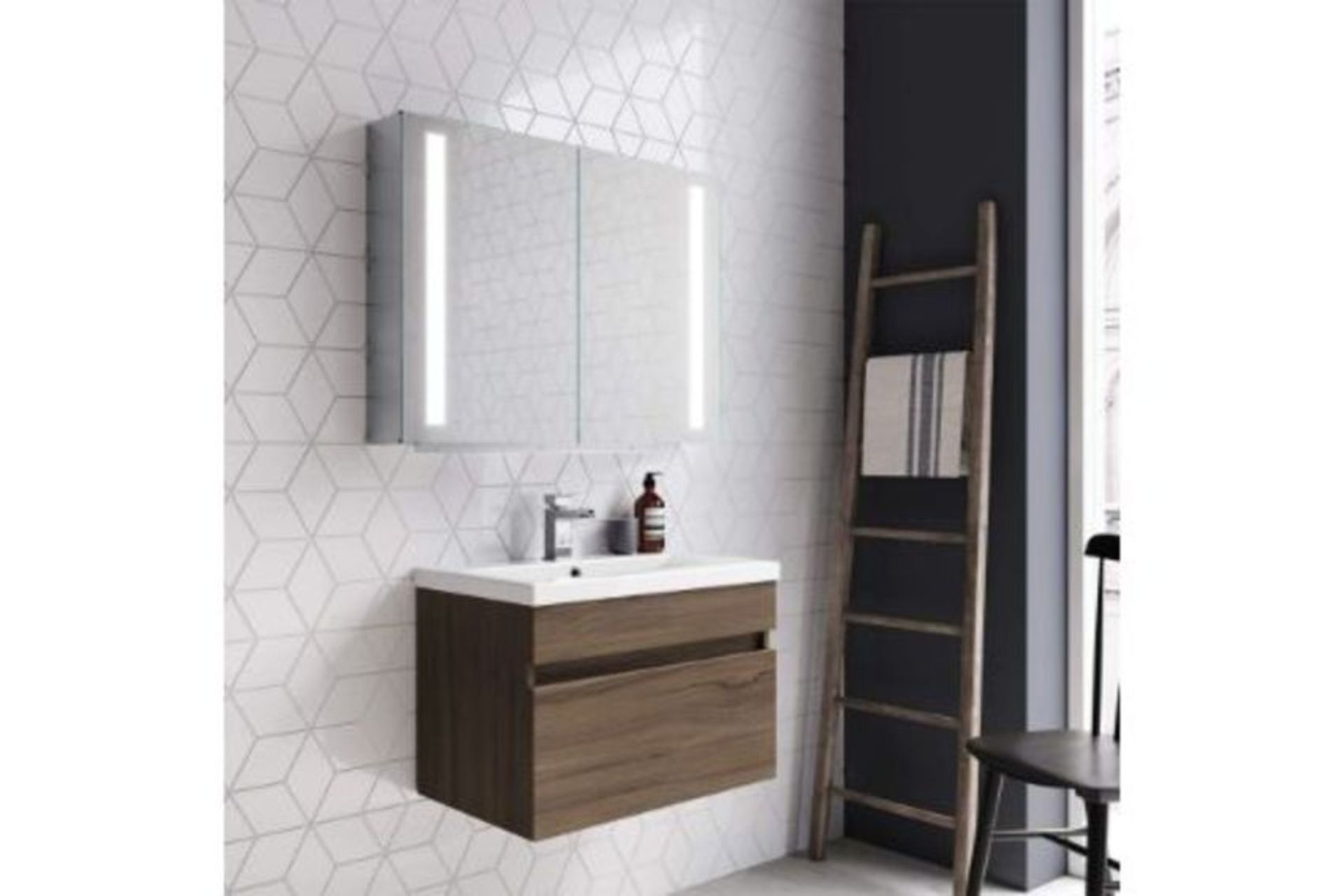 NEW 800x600 Dawn Illuminated LED Mirror Cabinet. RRP £939.99.MC164.We love this mirror cabinet as it - Image 3 of 3