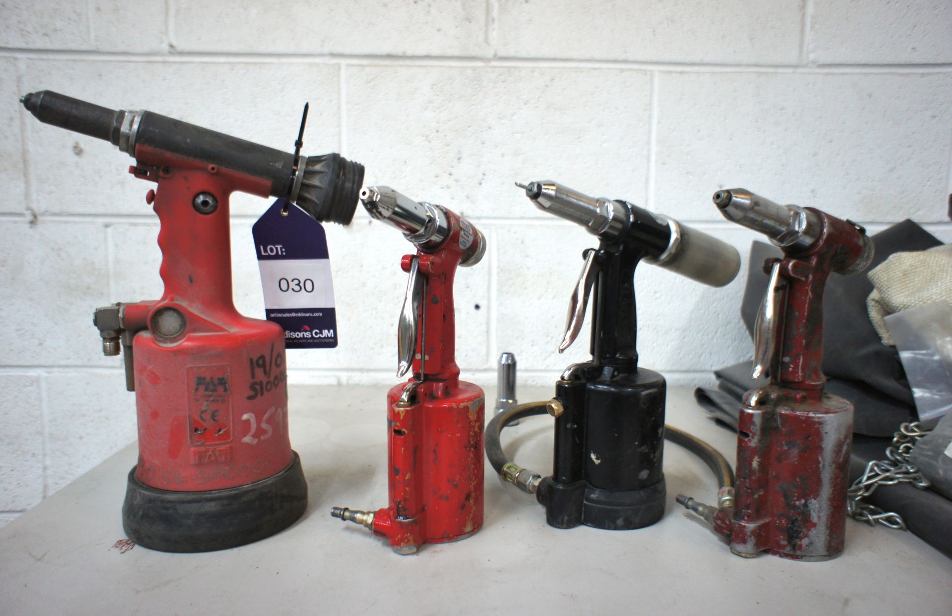 4 x various pneumatic pop rivet guns