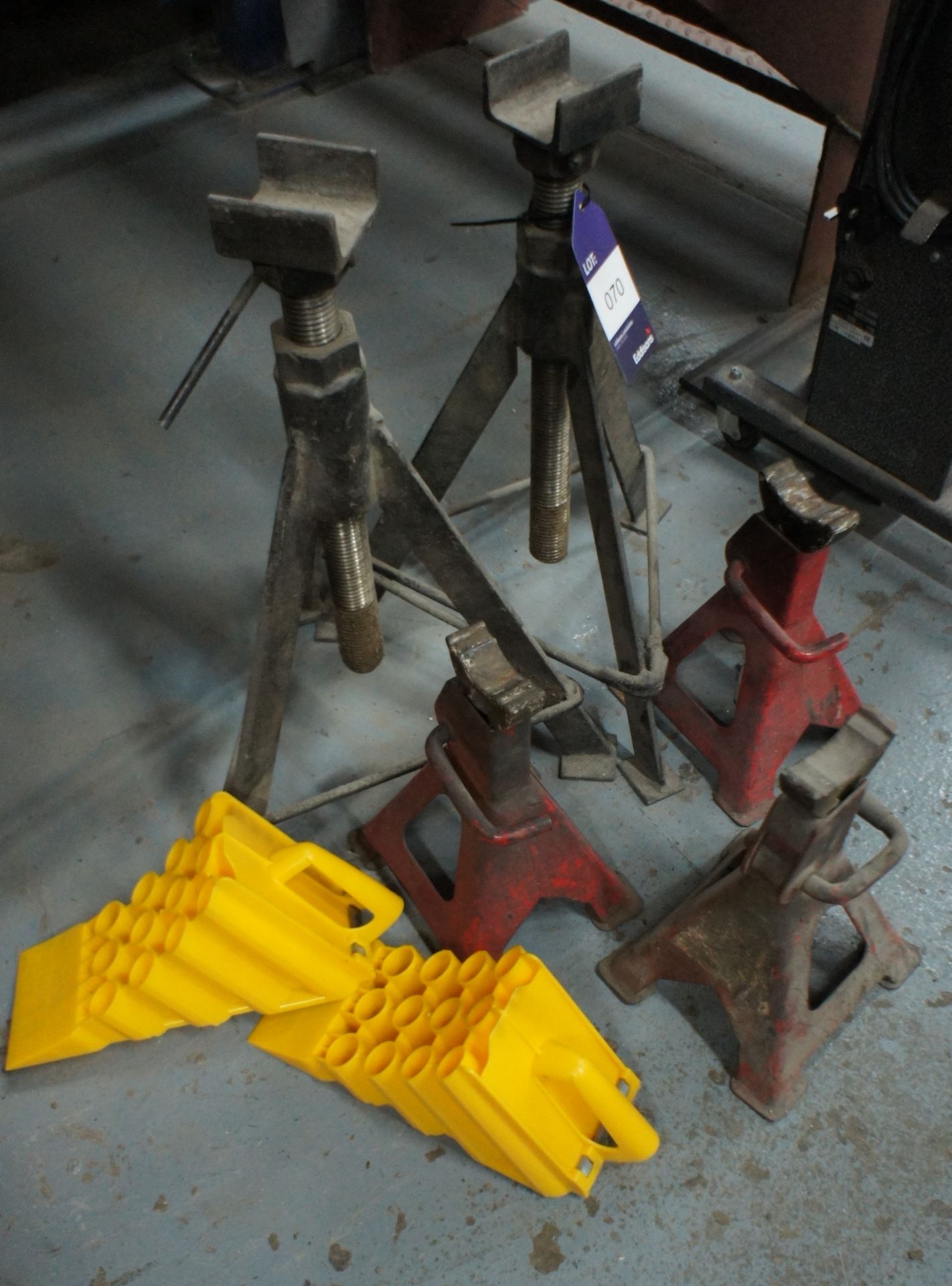 5 x various axle stands - Image 2 of 6
