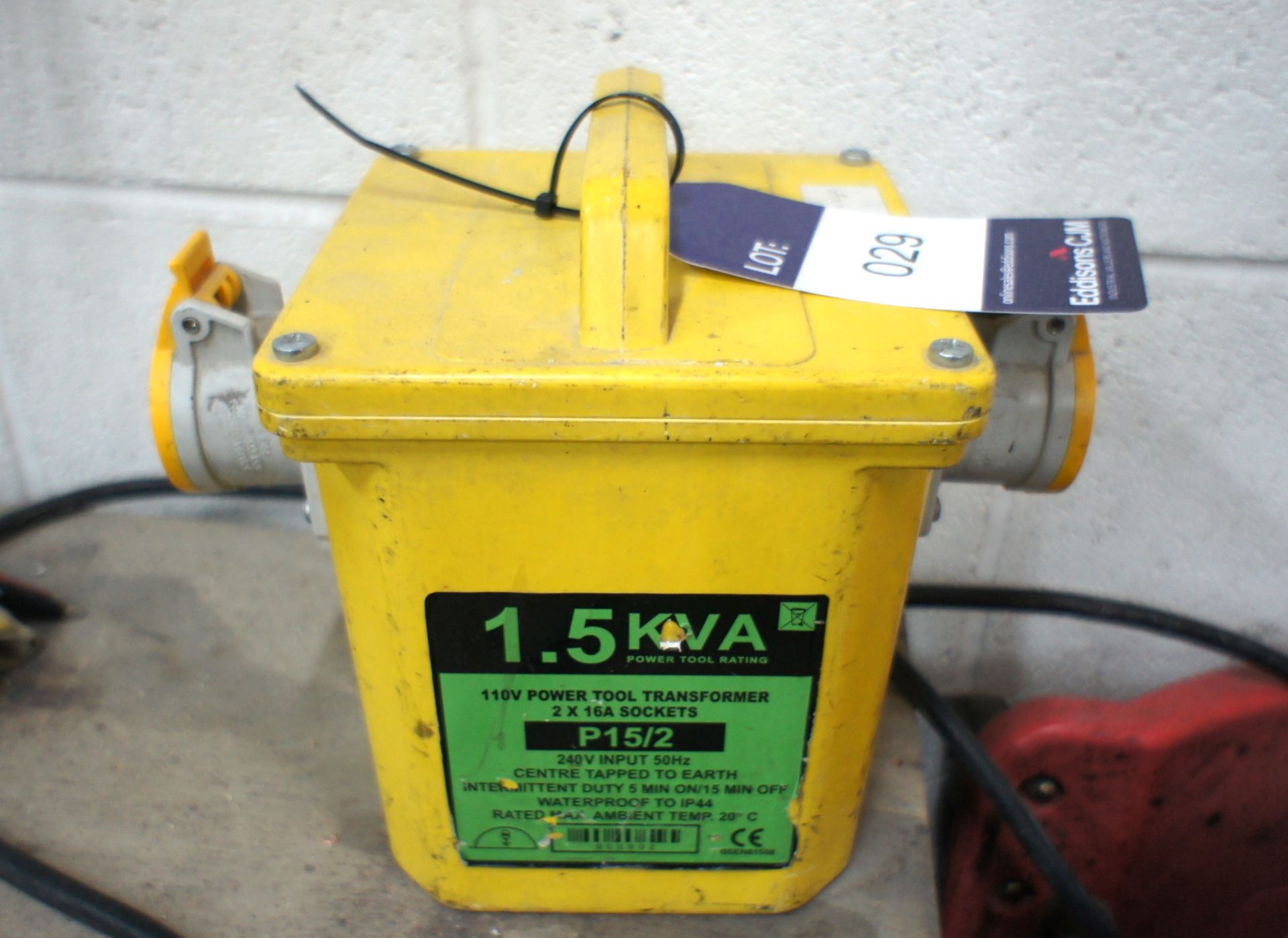 110volt transformer with quantity of various exten - Image 5 of 5