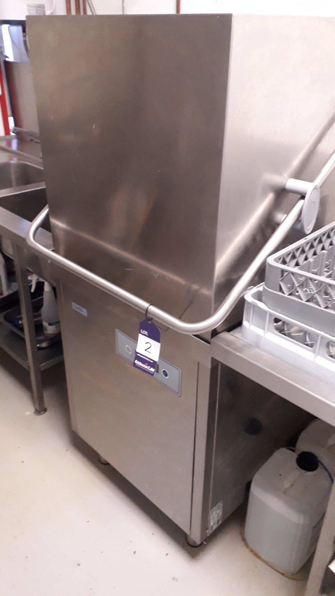 Classeq P500AWS Pass Through Dishwasher with fitte - Image 3 of 9