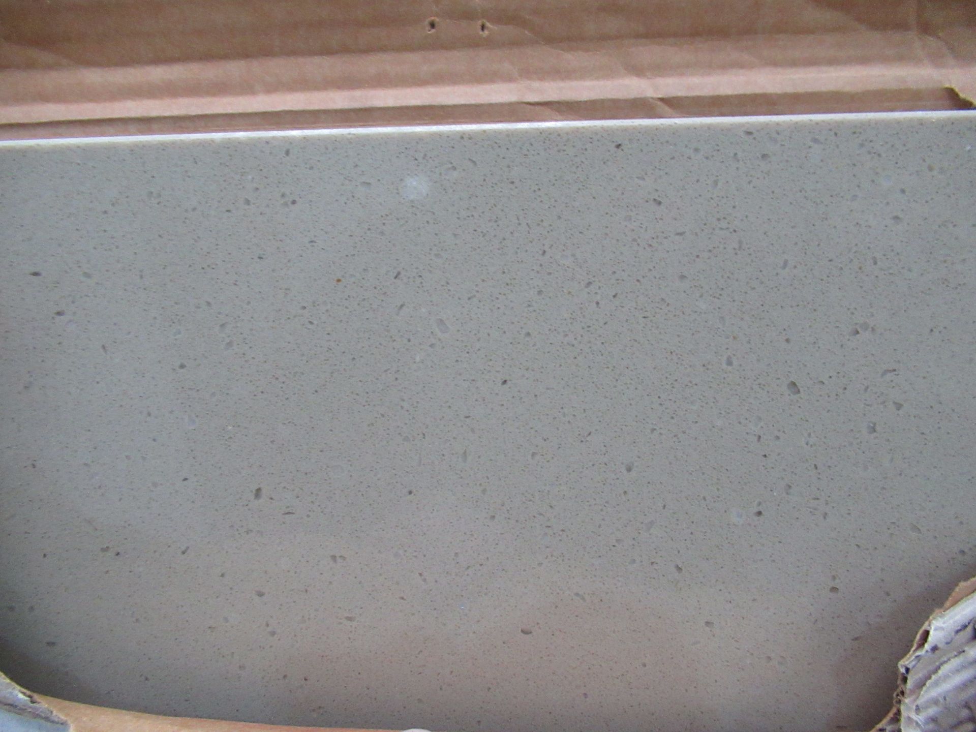 Almond stone worktop 1500 x 650 x 20mm - Image 2 of 4