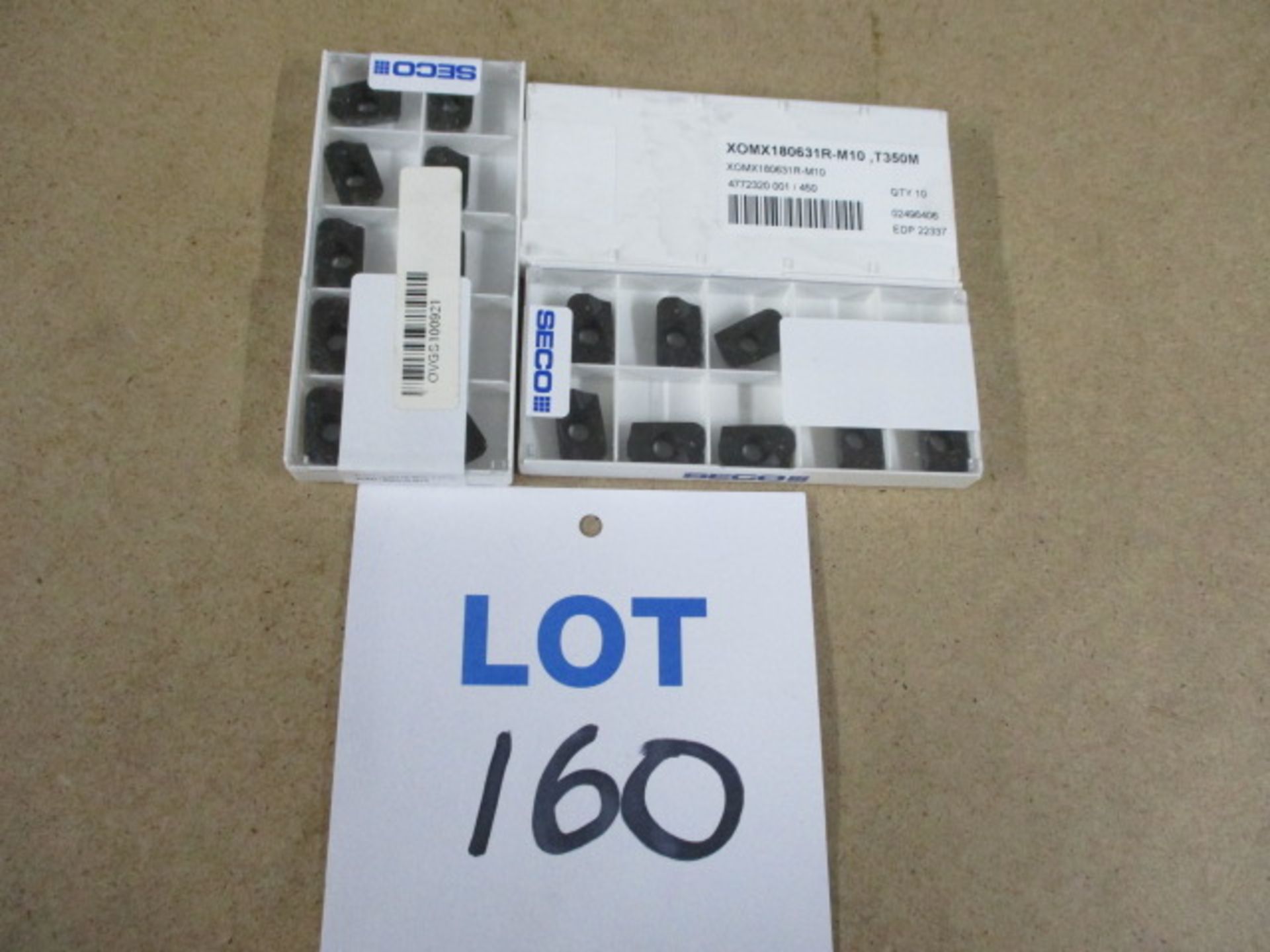 Indexable carbide inserts