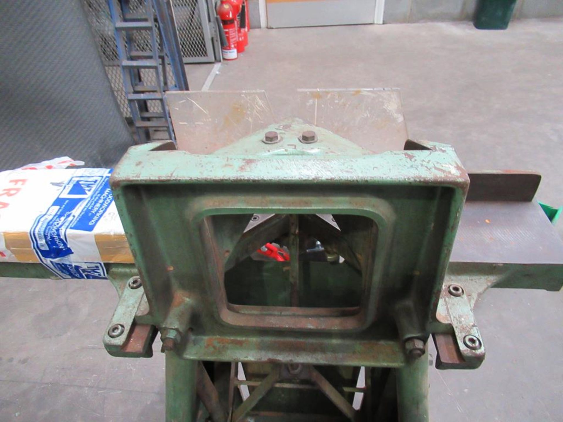 A Moro Mitre Guillotine, foot pedal operated - Image 5 of 5