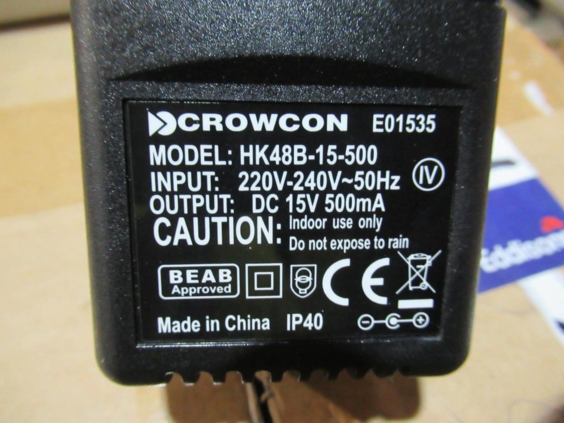 81x Crowcon UK Mains Adaptor HK48B-15-500 15V DC 500mA 2.1x5.5.5mm DC Powerplug - Image 2 of 4