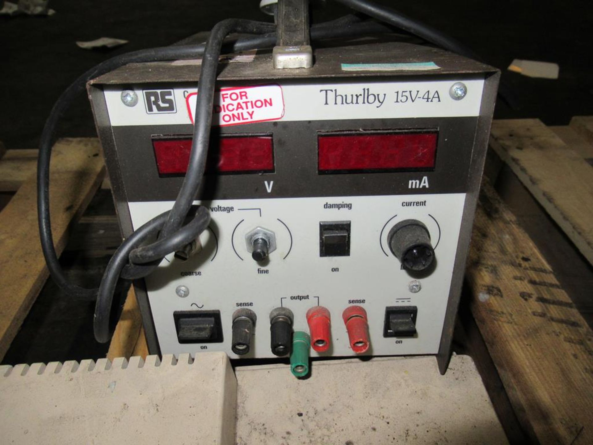 DC power supply, Thurlby 15V 4A and Wayne Kerr LCR Meter 4225 - Image 3 of 3