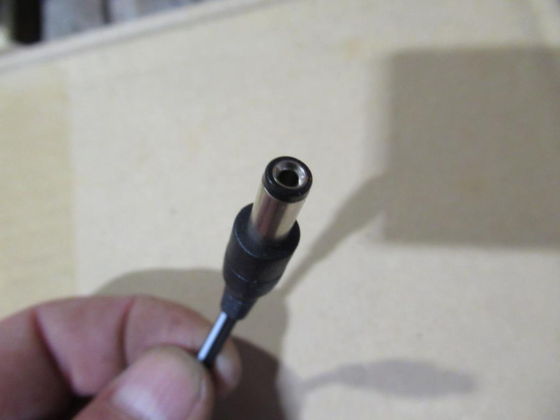 120x UK Linear Plug In Mains Adaptor 9V AC 500mA 2.1x5.5mm DC Powerplug - Image 4 of 4