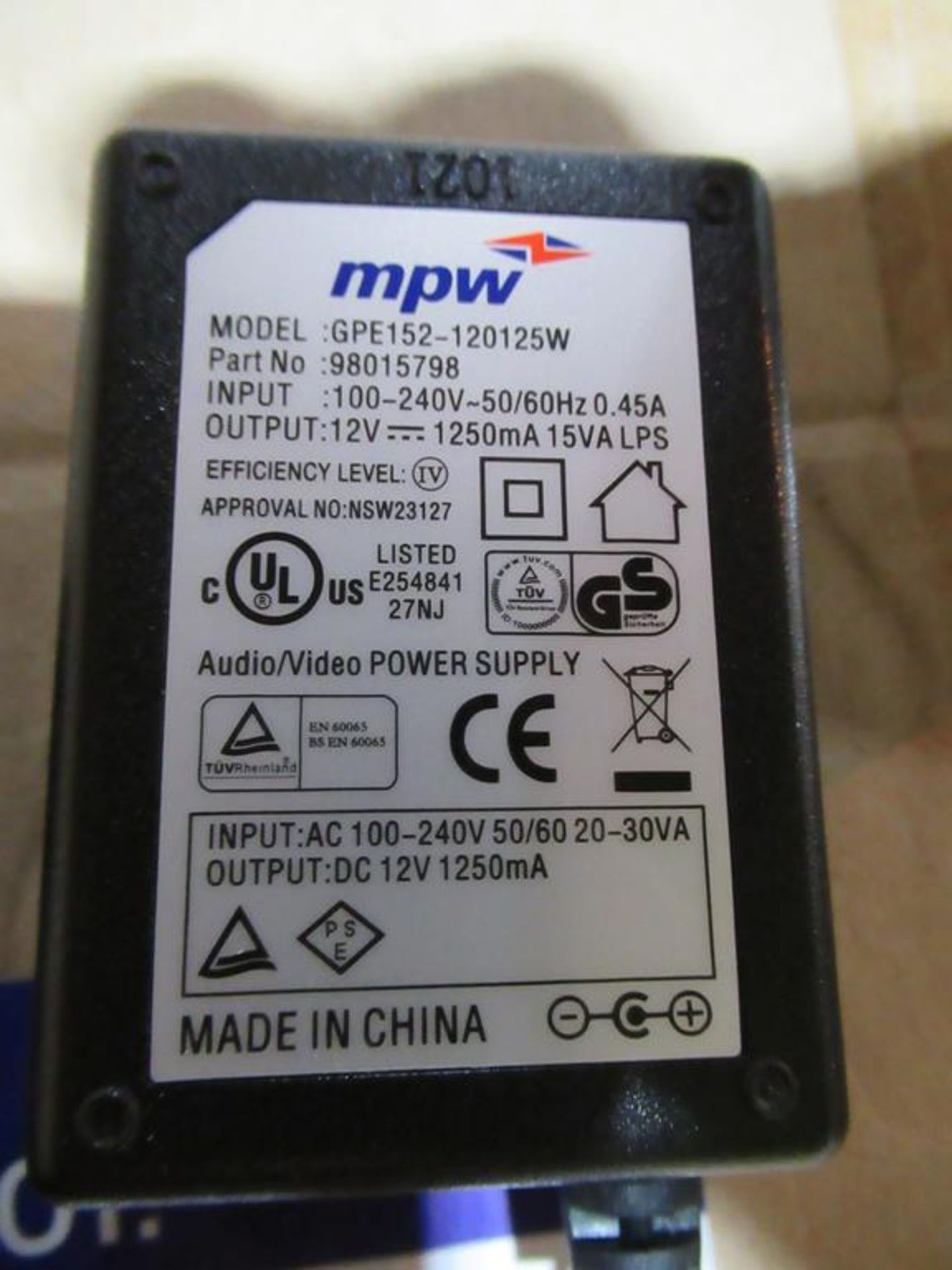 250x Switch Mode Power Supply 12V DC 1.25A 2.1x5.5.5mm DC Powerplug - Image 2 of 4