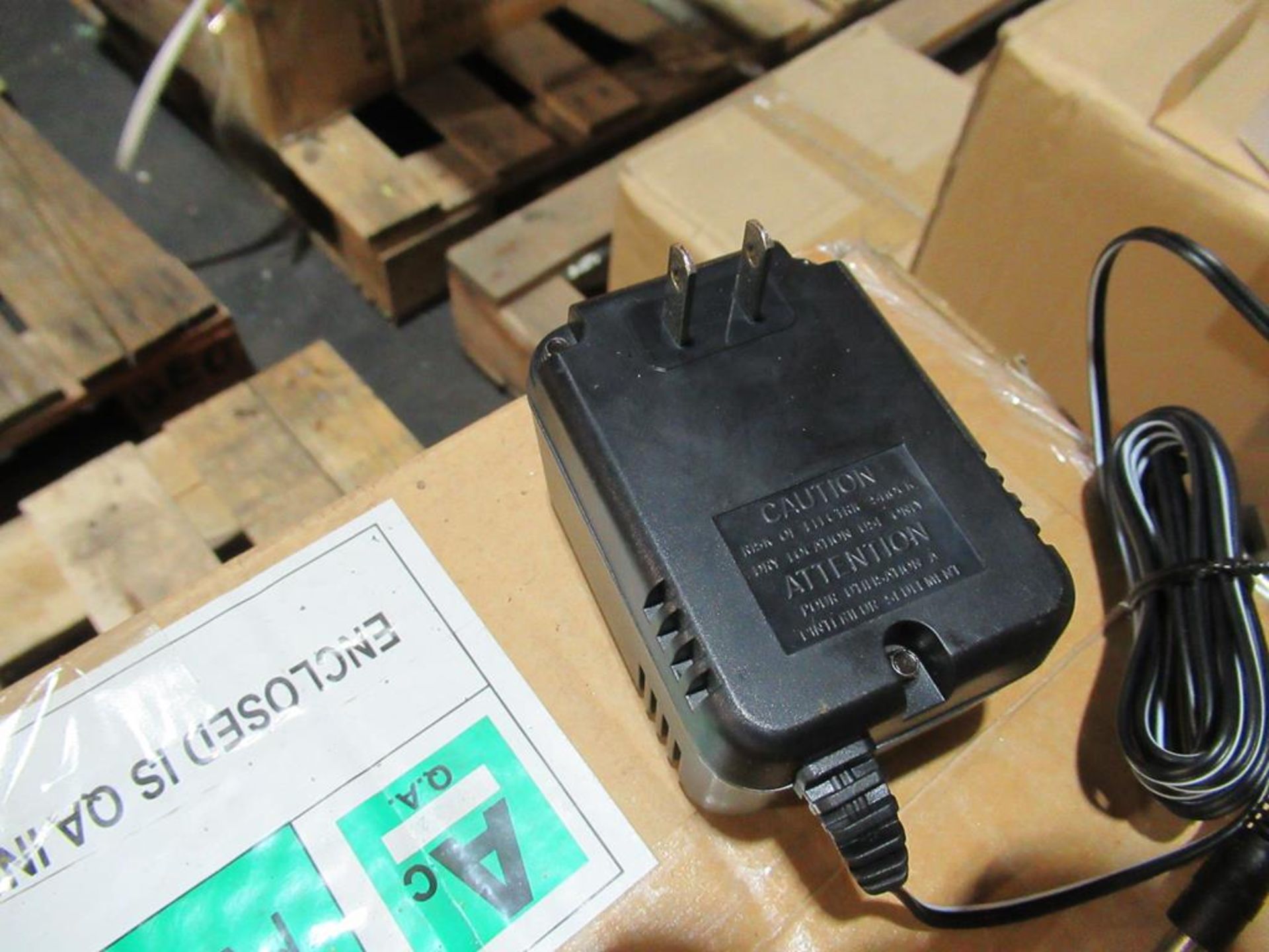 120x USA Linear Plug In Mains Adaptor 12V DC 800mA 2.1x5.5.5mm DC Powerplug - Image 3 of 4