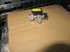 Approx. Quantity 1000 8mm Gas Valve with Wall Plate and Handle