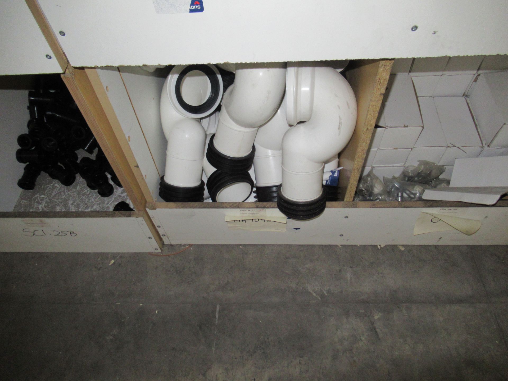 Contents to Wood Storage Unit to include Various Plumbing Fittings including Auto Flushing Syphon - Image 2 of 4