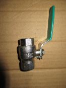 Approx. Quantity 100 1/2“ Brass FxF Valve with Green Lever Handle