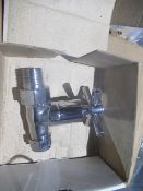 Approx. Quantity 9 AMA806 Straight Radiator Chrome Valve with Small Cross Handle