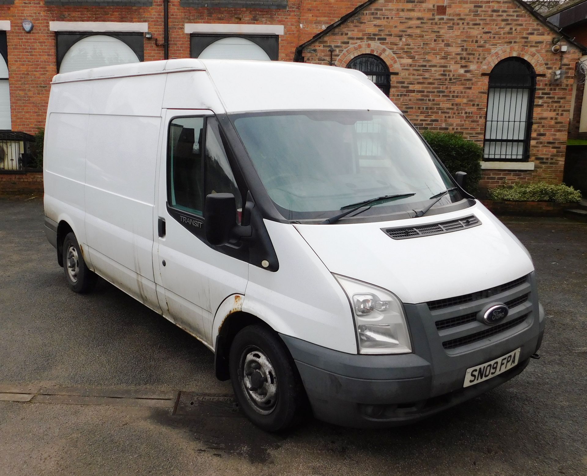 Ford Transit T280 TDCI 85ps SWB FWD Medium Roof Van, registration SN09 FPA, first registered 11 May