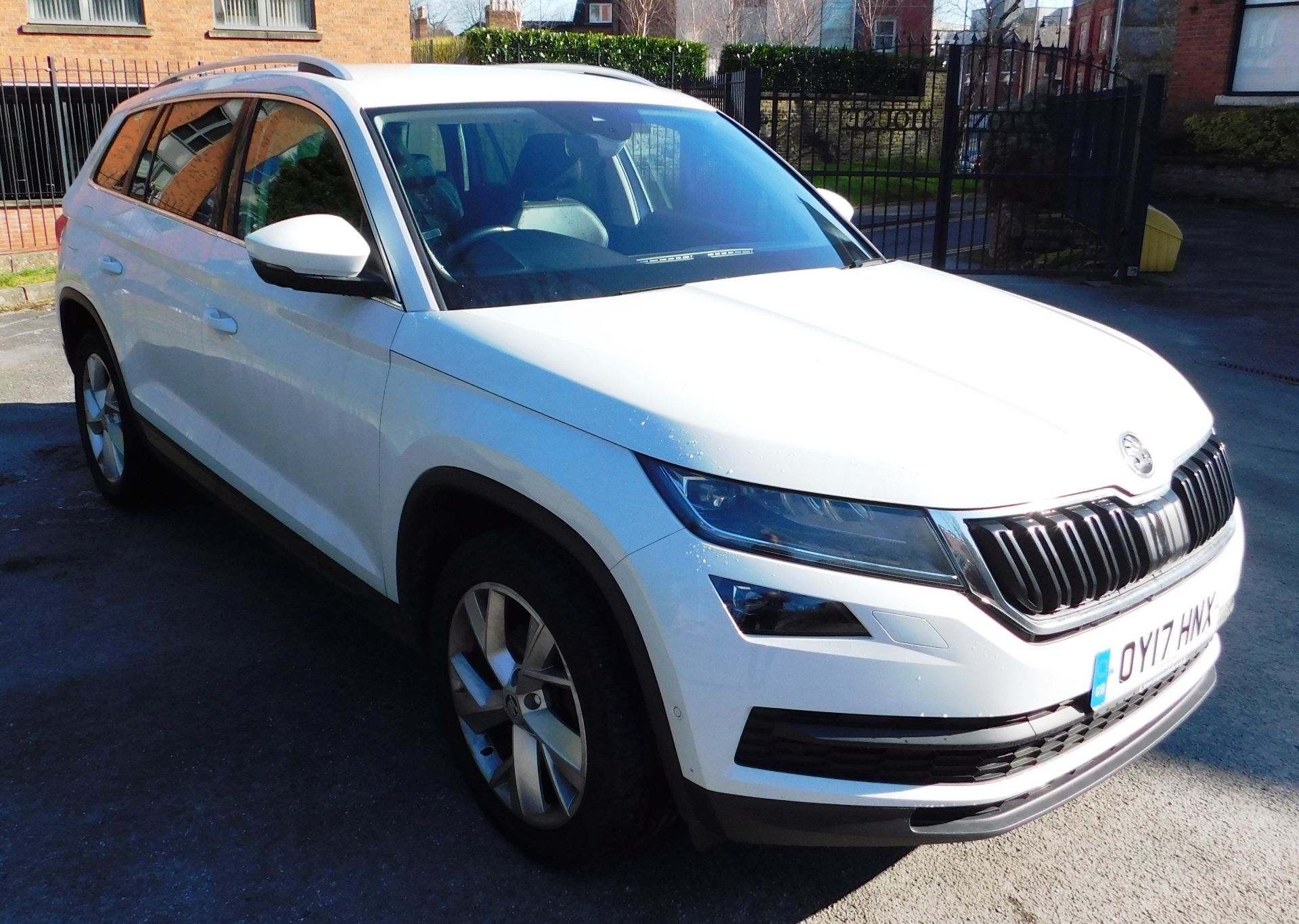 Skoda Kodiaq 2.0 TDI SCR-S 150PS 7 Seat Auto with leather seats, parking assist camera, satellite