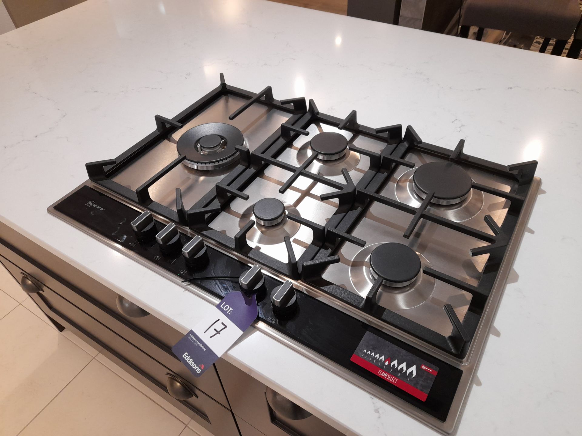 Neff T27DA79NO 5 Burner Gas hob (Approx 750 x 520)