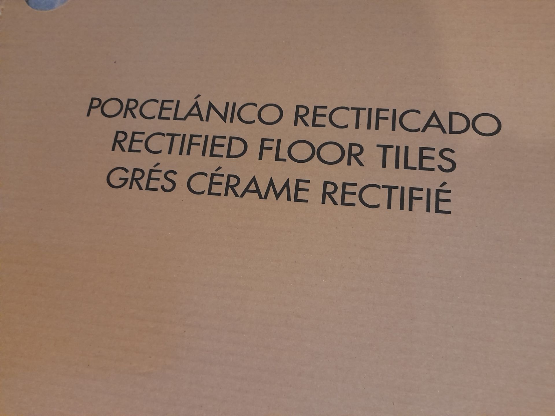 3 x Boxes of Porcelanico Rectificiado rectified floor tiles (3 pieces per box, 60cm x 60cm) - Image 3 of 3