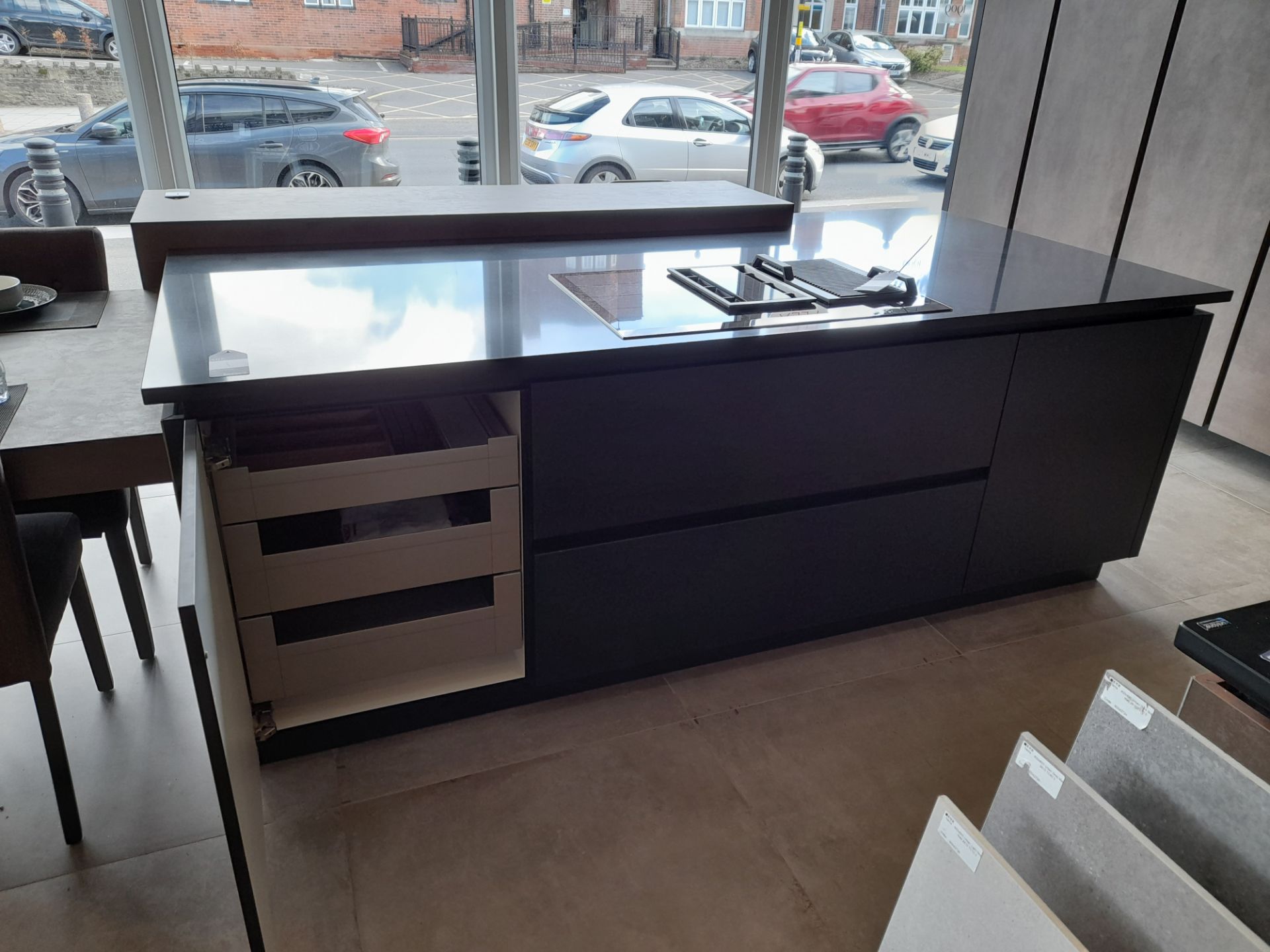 Pronorm Bronze kitchen island suite, comprising Qu - Image 8 of 10