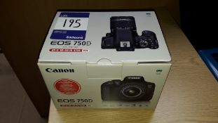 Canon EOS750D SLR Camera