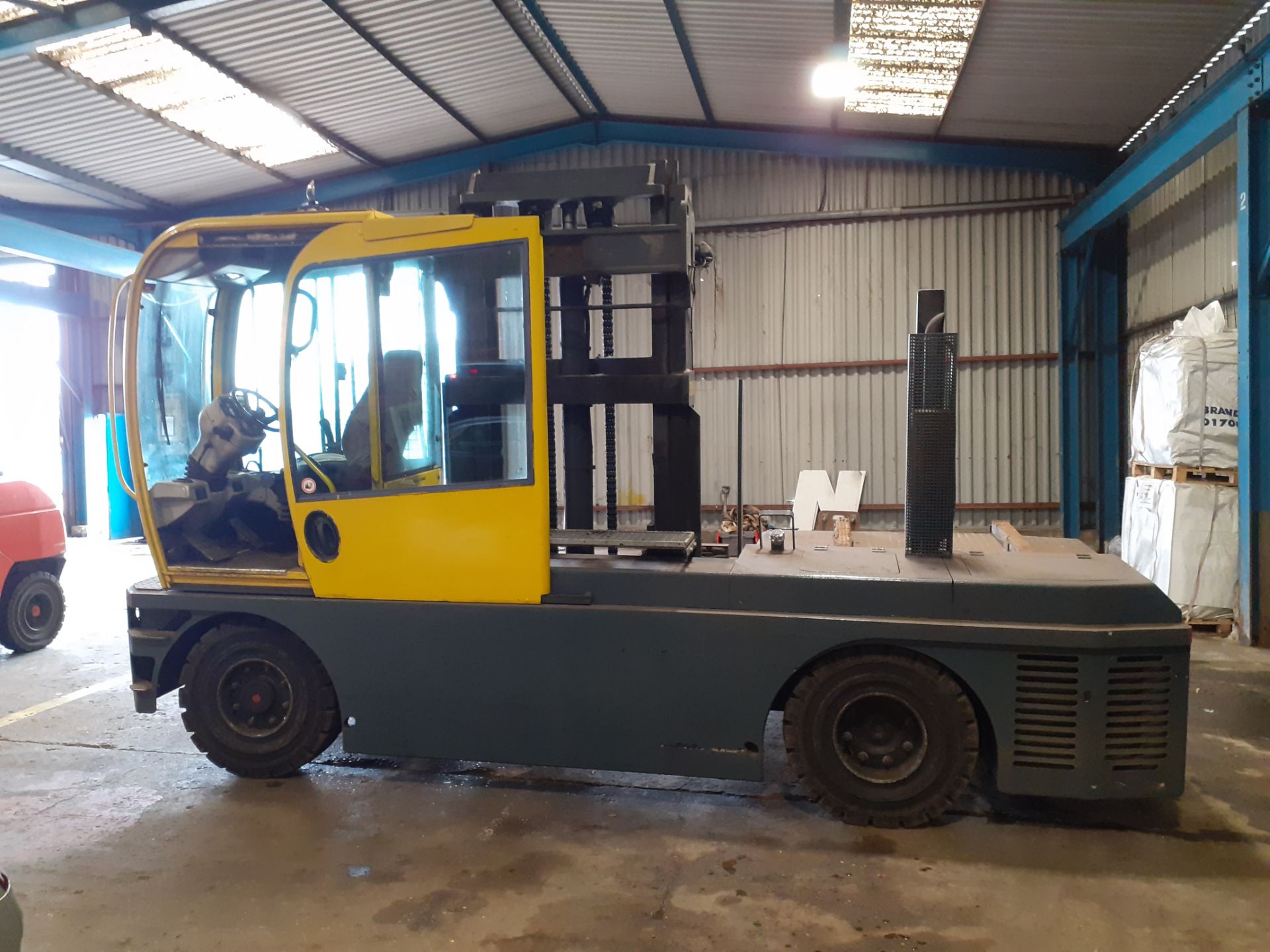 Terra Lancer LQ70/14/40 7000kg Side Loading Forklift Truck, Serial Number 5416 (2008), 7,945 Hours - Image 4 of 6