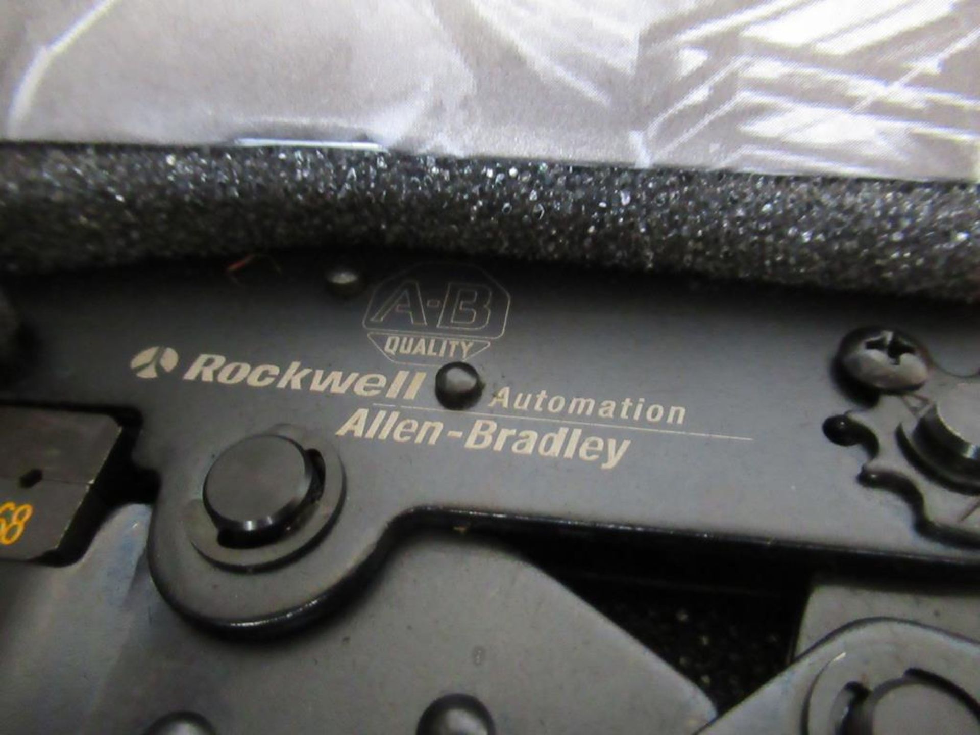 Allen-Bradley Coax tool kit (incomplete) in case - Image 3 of 5