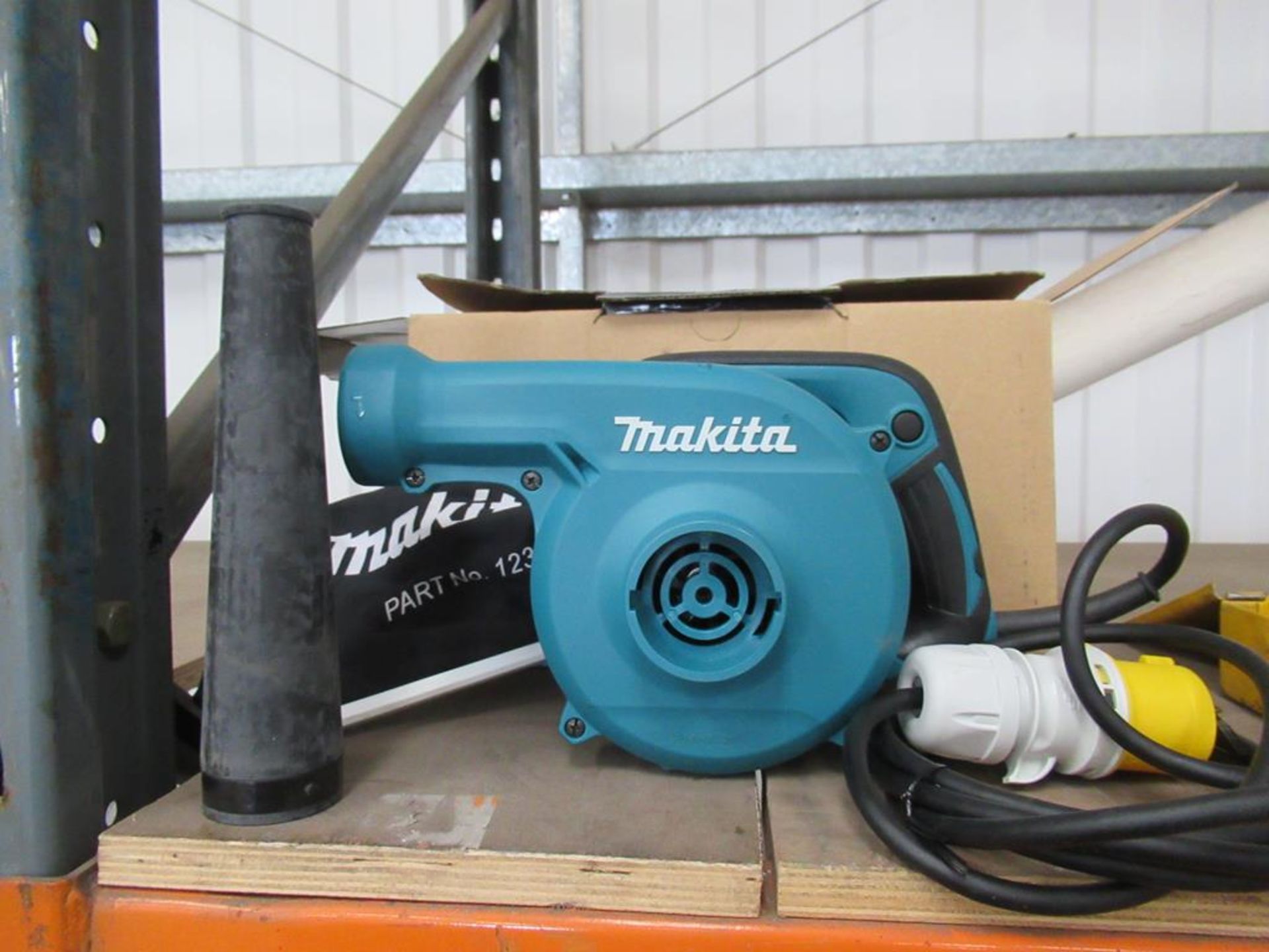 Makita UB1103 blower in box (110V) - Image 5 of 5