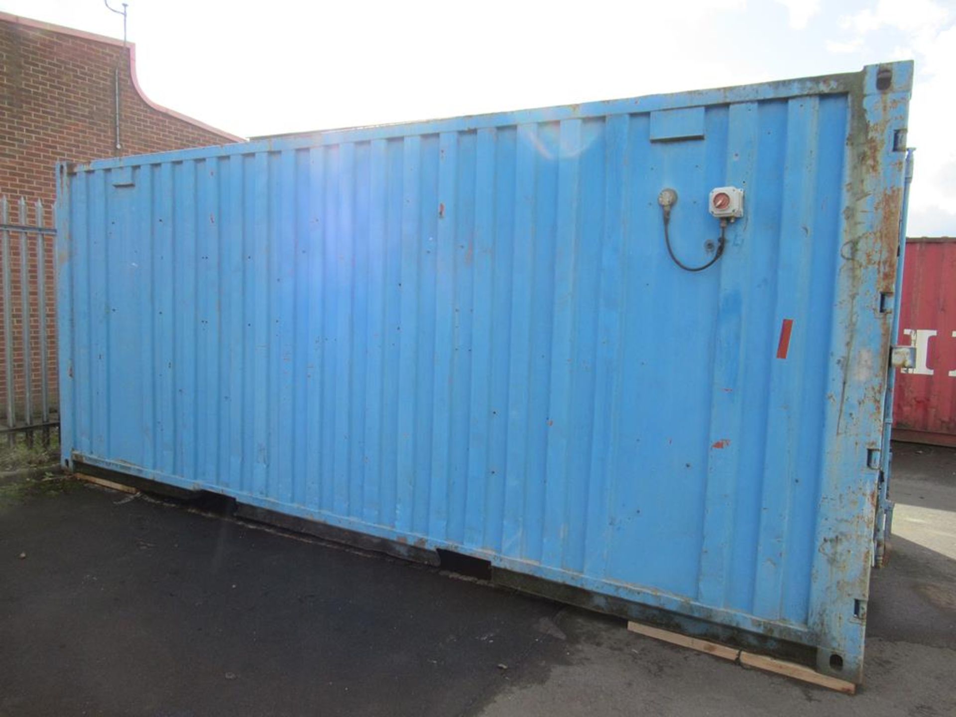20' Shipping Container - Image 2 of 8