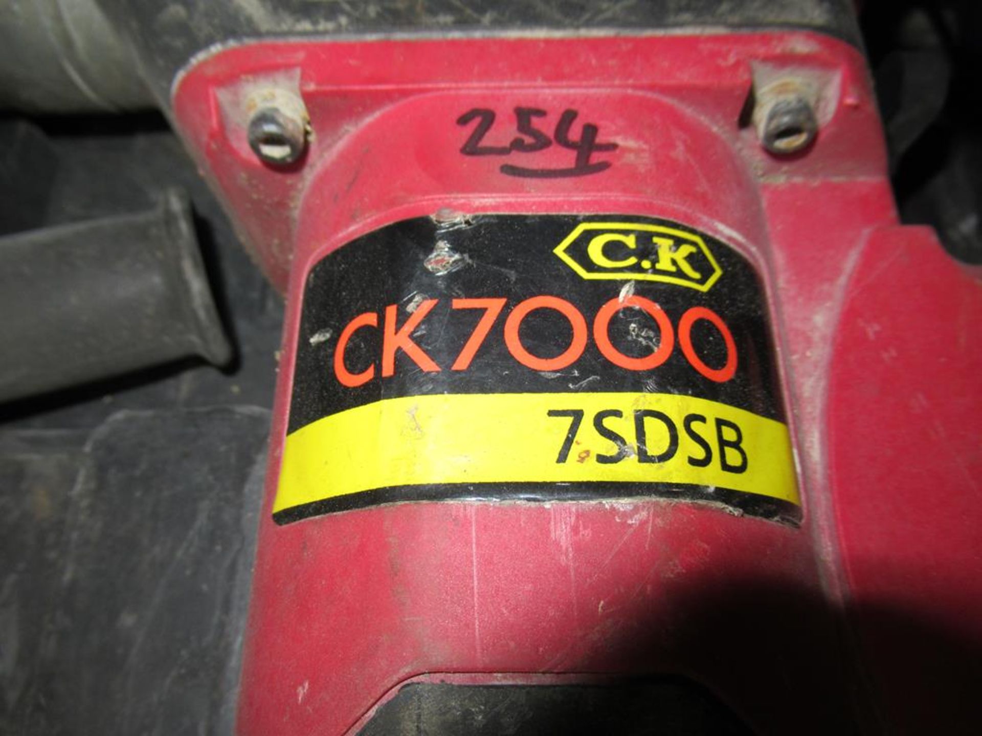 CK7000 hammer drill in case (110V) - Image 2 of 2