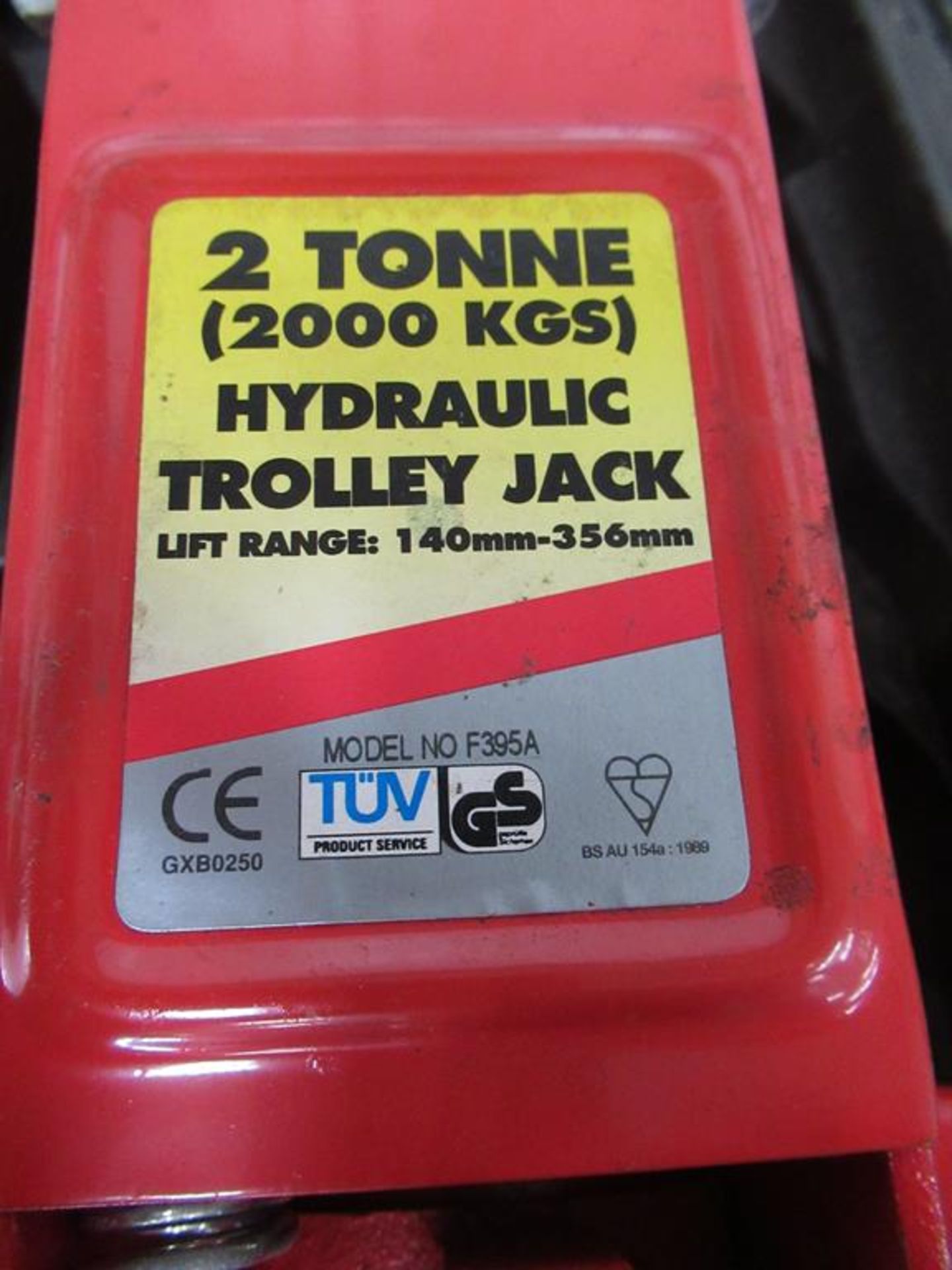 2000kg hydraulic trolley jack - Image 2 of 3