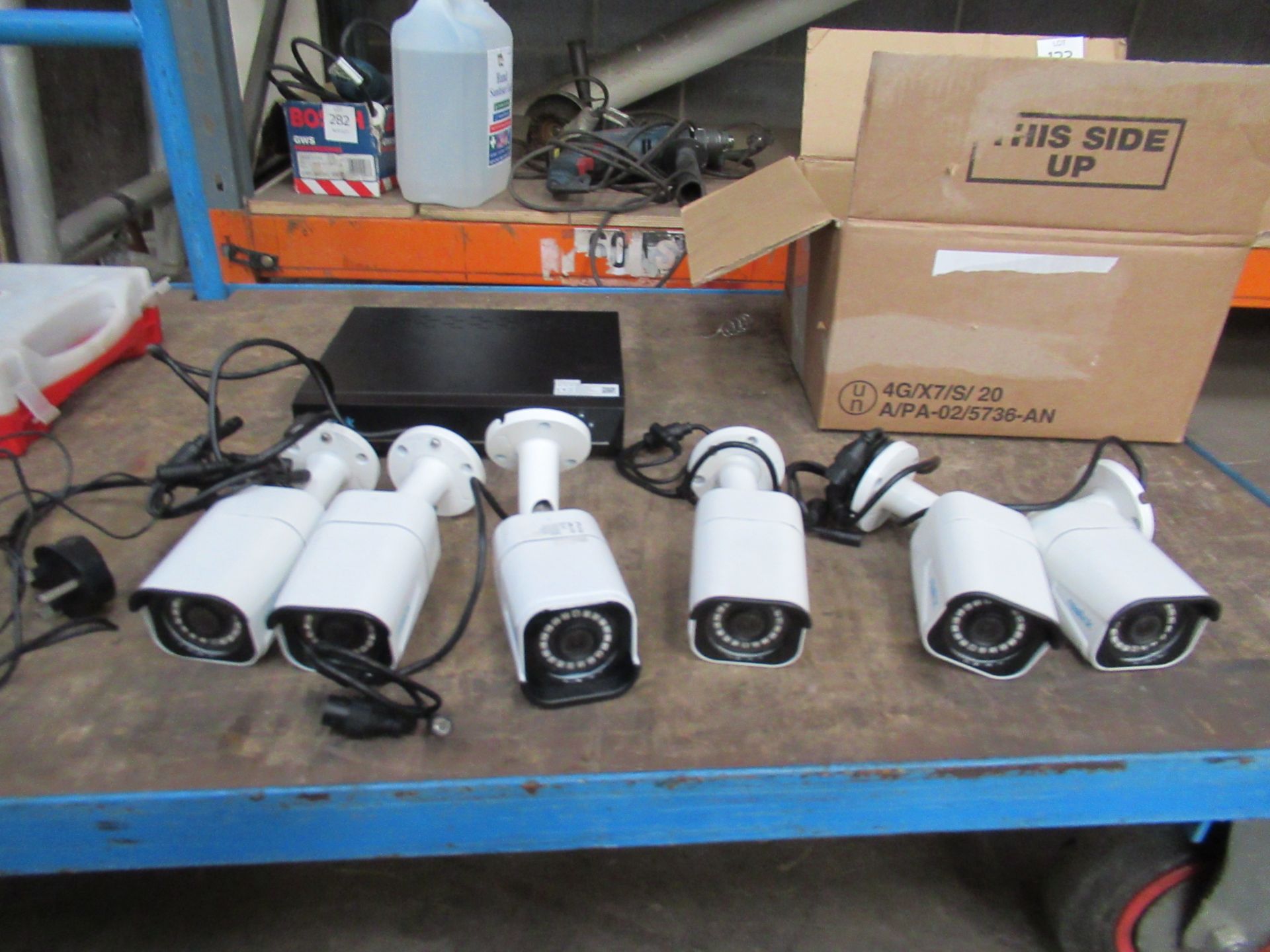 Redlink CCTV Recorder with 6 x cameras (condition unknown)