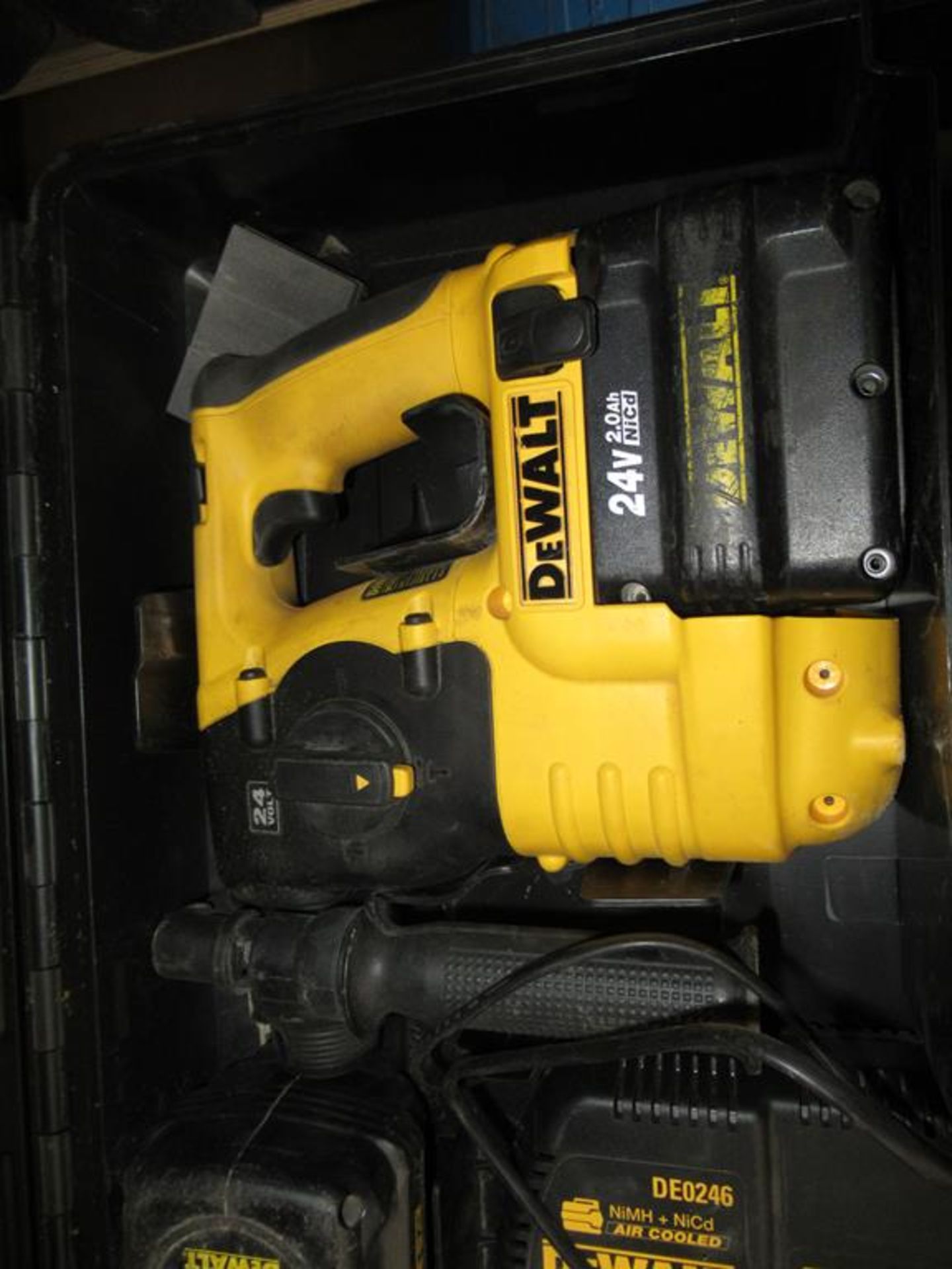 DeWalt cordless rotary hammer drill with 3 x batteries and charger in case - Image 2 of 4