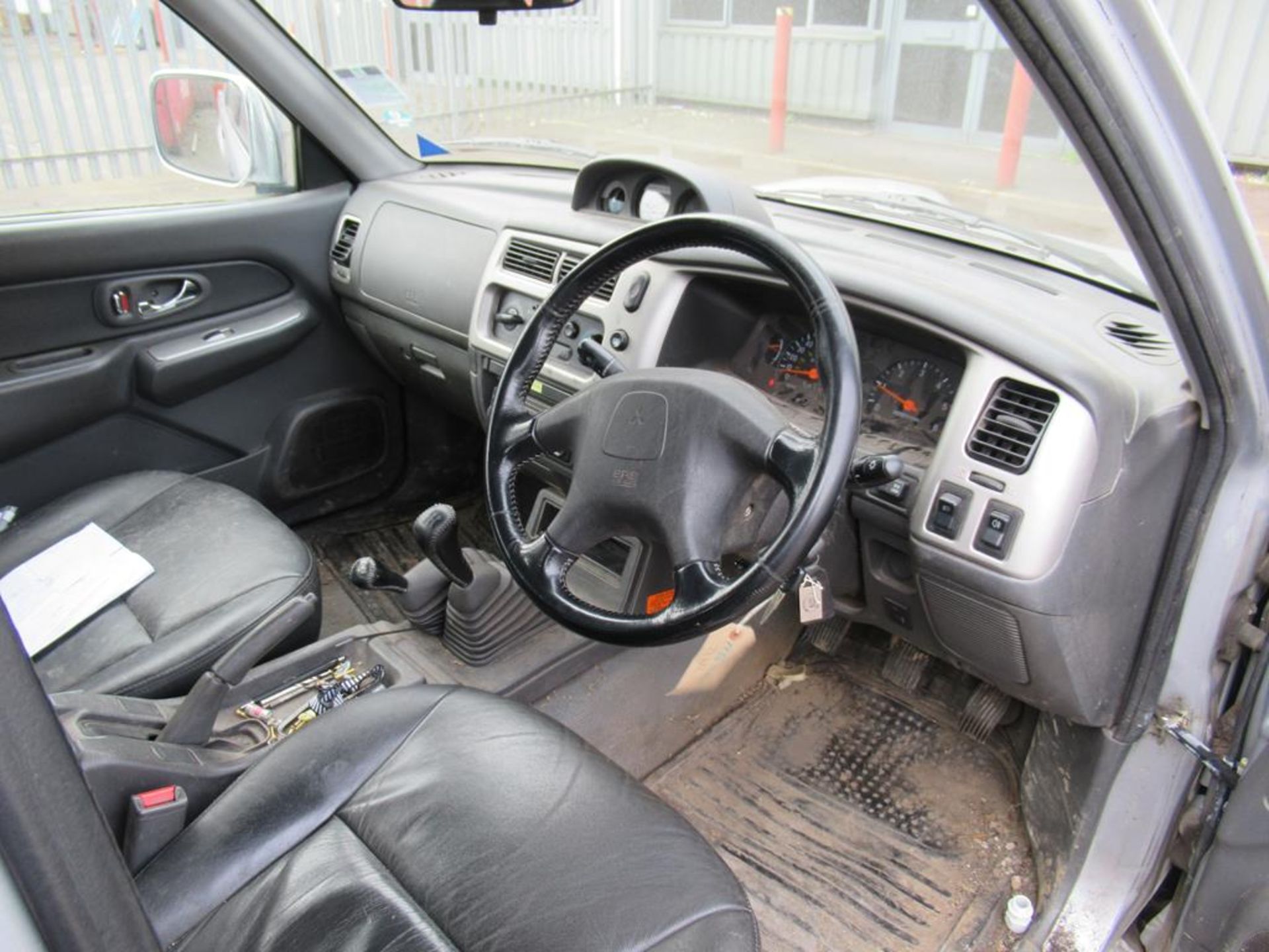 Mitsubishi L200 Trojan SWD LWB Double Cab - Image 9 of 19