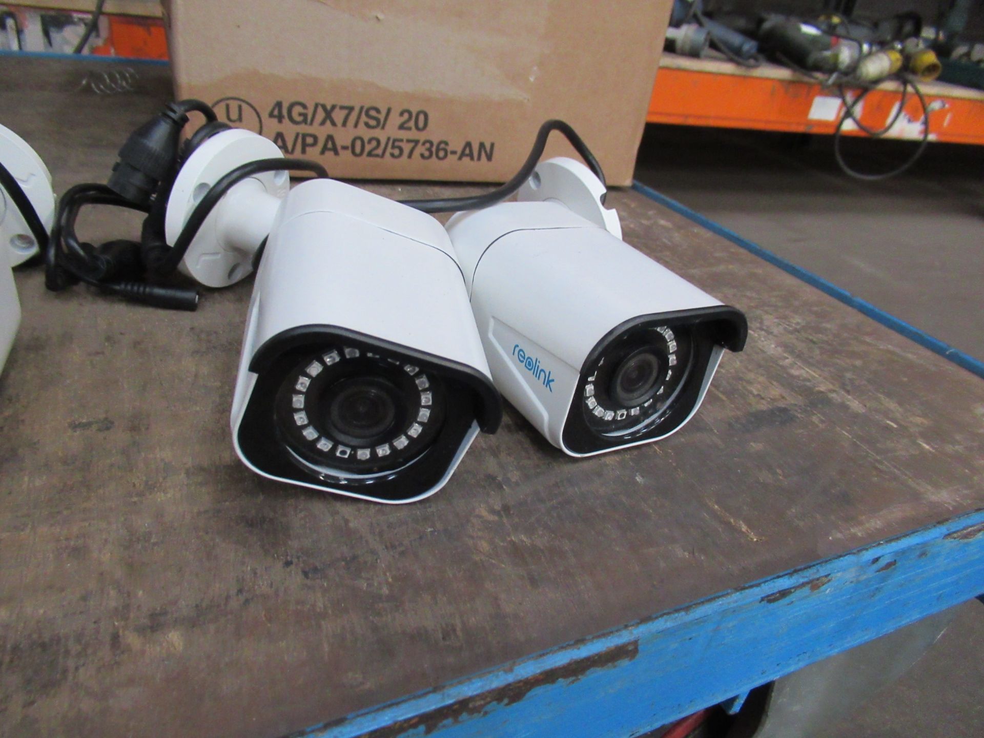 Redlink CCTV Recorder with 6 x cameras (condition unknown) - Image 5 of 7