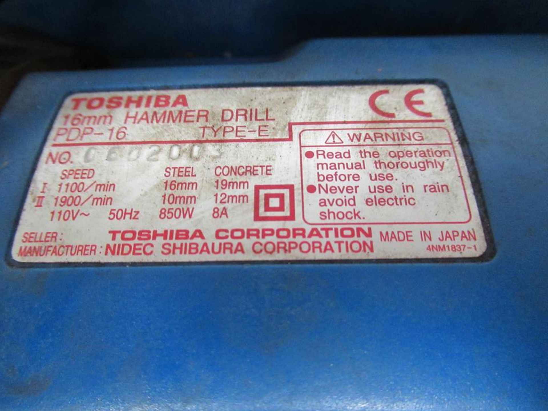 Toshiba PDP-16 hammer drill in case (110V) - Image 2 of 3