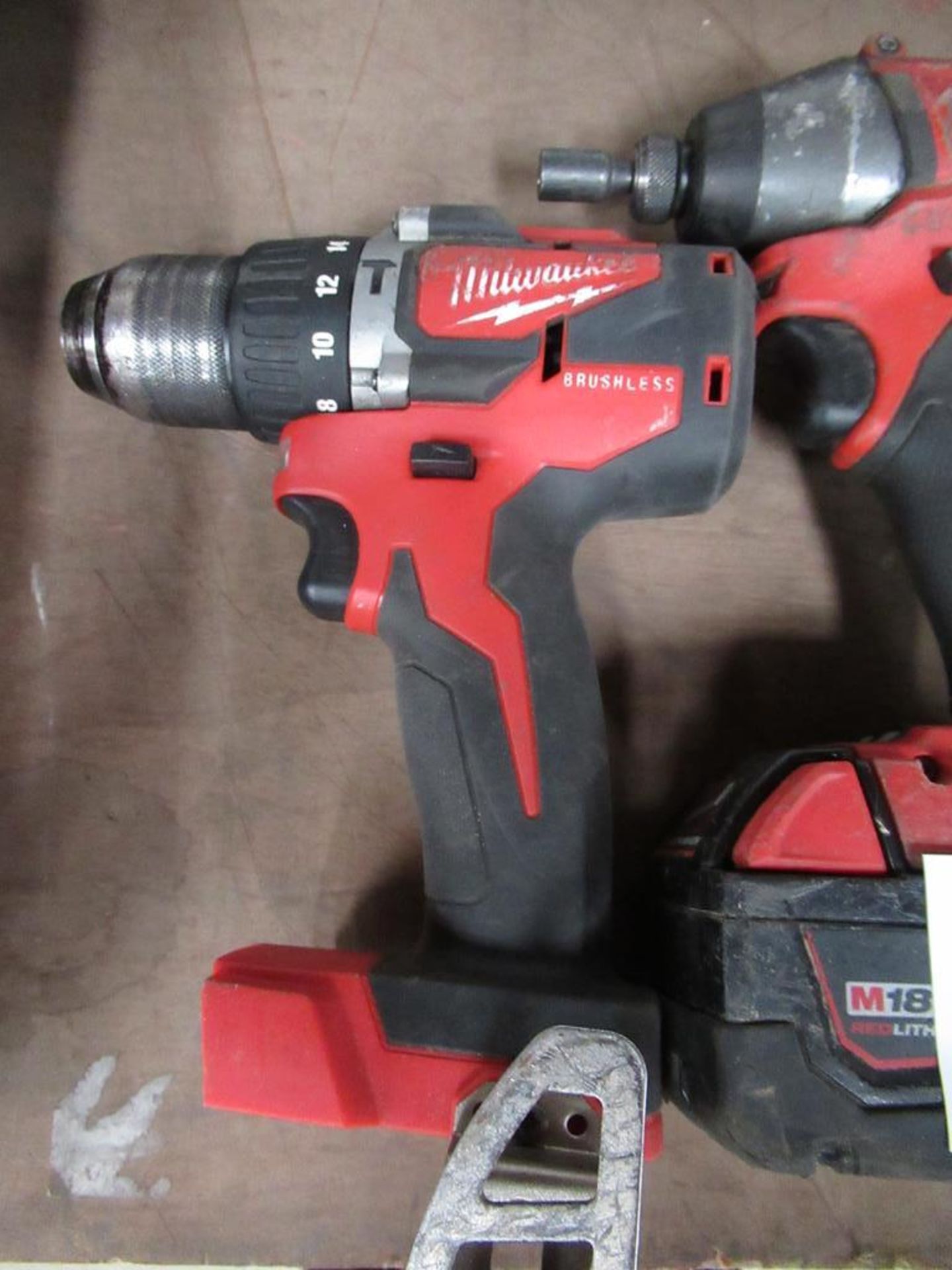 2 x Milwaukee cordless drills (one missing battery) - Image 2 of 3