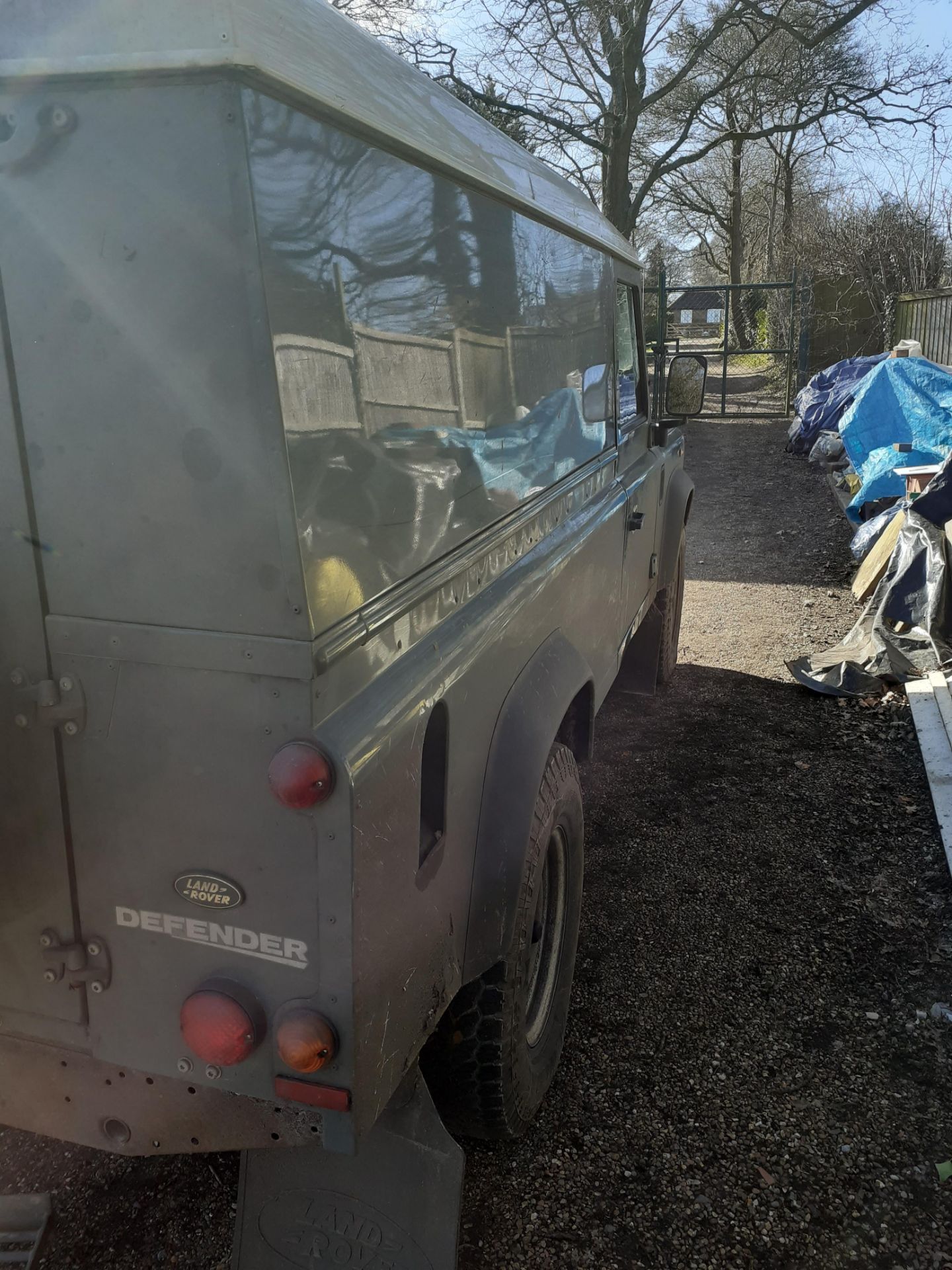 Land Rover Defender 110 Hard Top, Registration VE5 - Image 7 of 17