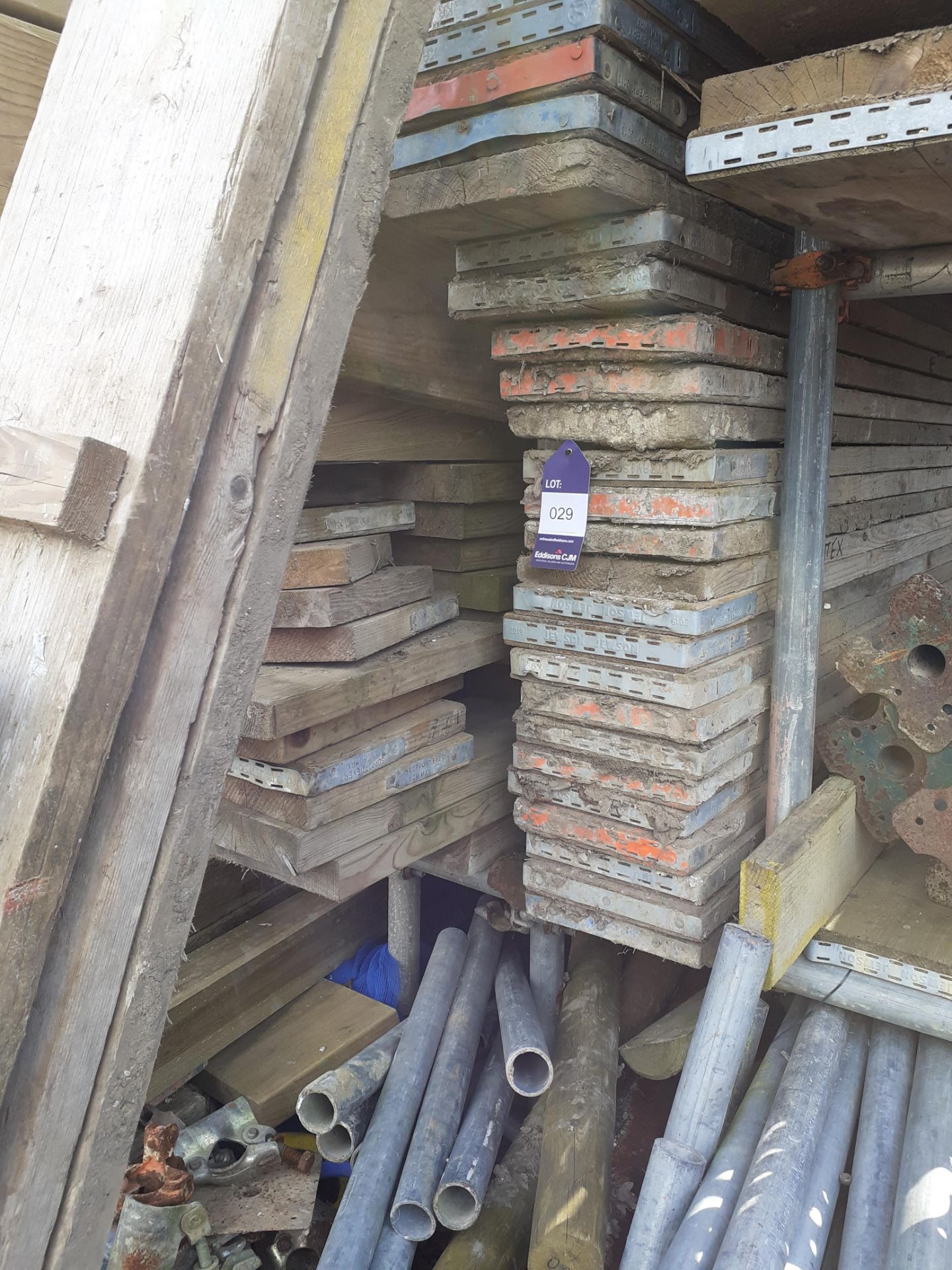 Small Quantity of Scaffold including Boards, Tubes & Clips - Image 2 of 3