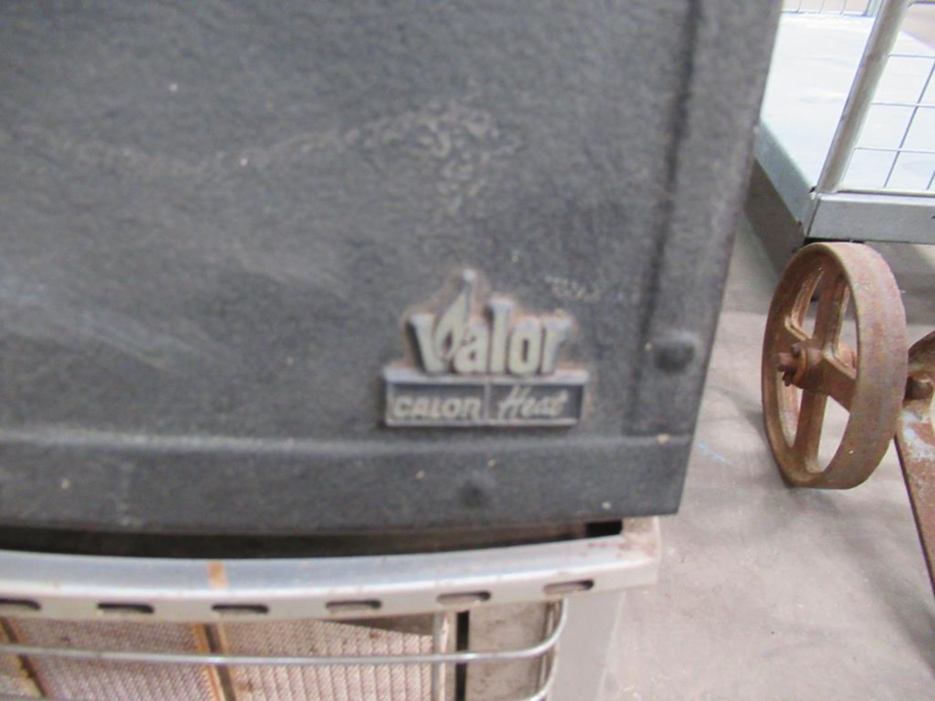 Valor Gas Heater - Image 3 of 5