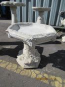 1x Gothic Bird Bath with hexagonal top