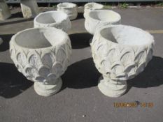 2x Pineapple Urn-deep pineapple pattern planter on circular base