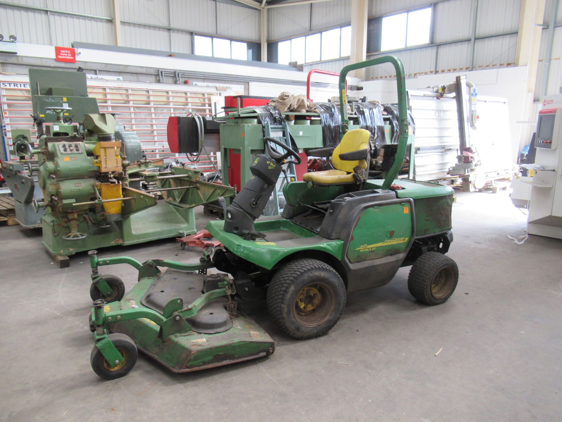 John Deere F1400 Ride on Lawnmower