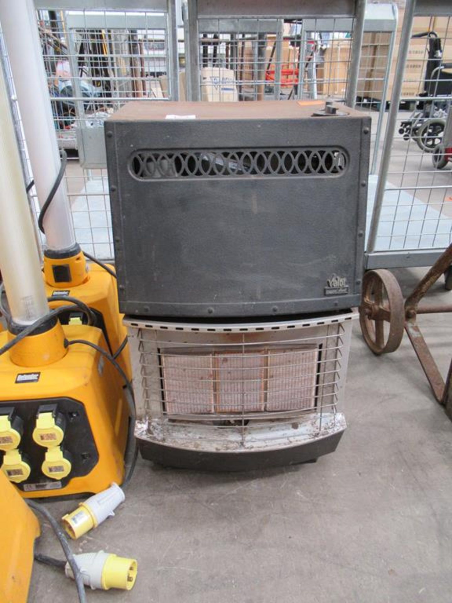 Valor Gas Heater - Image 2 of 5