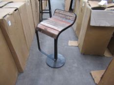 Wooden effect top bar stool