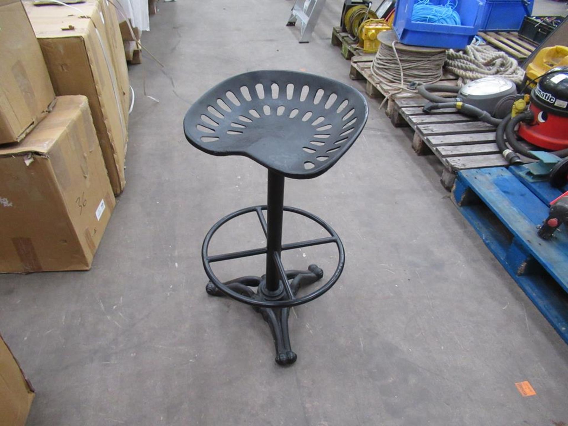 Tractor saddle stool