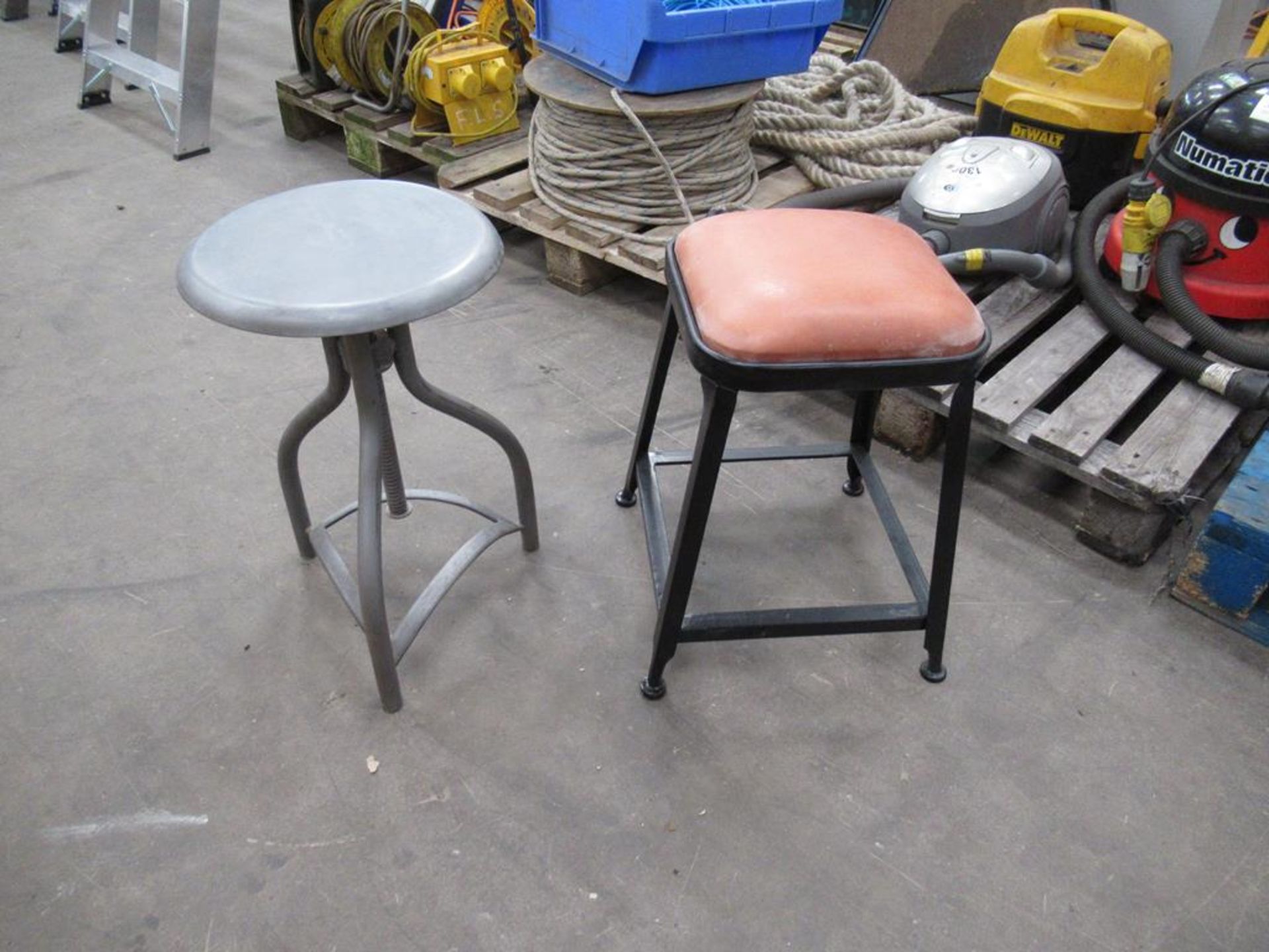 2 x low stools