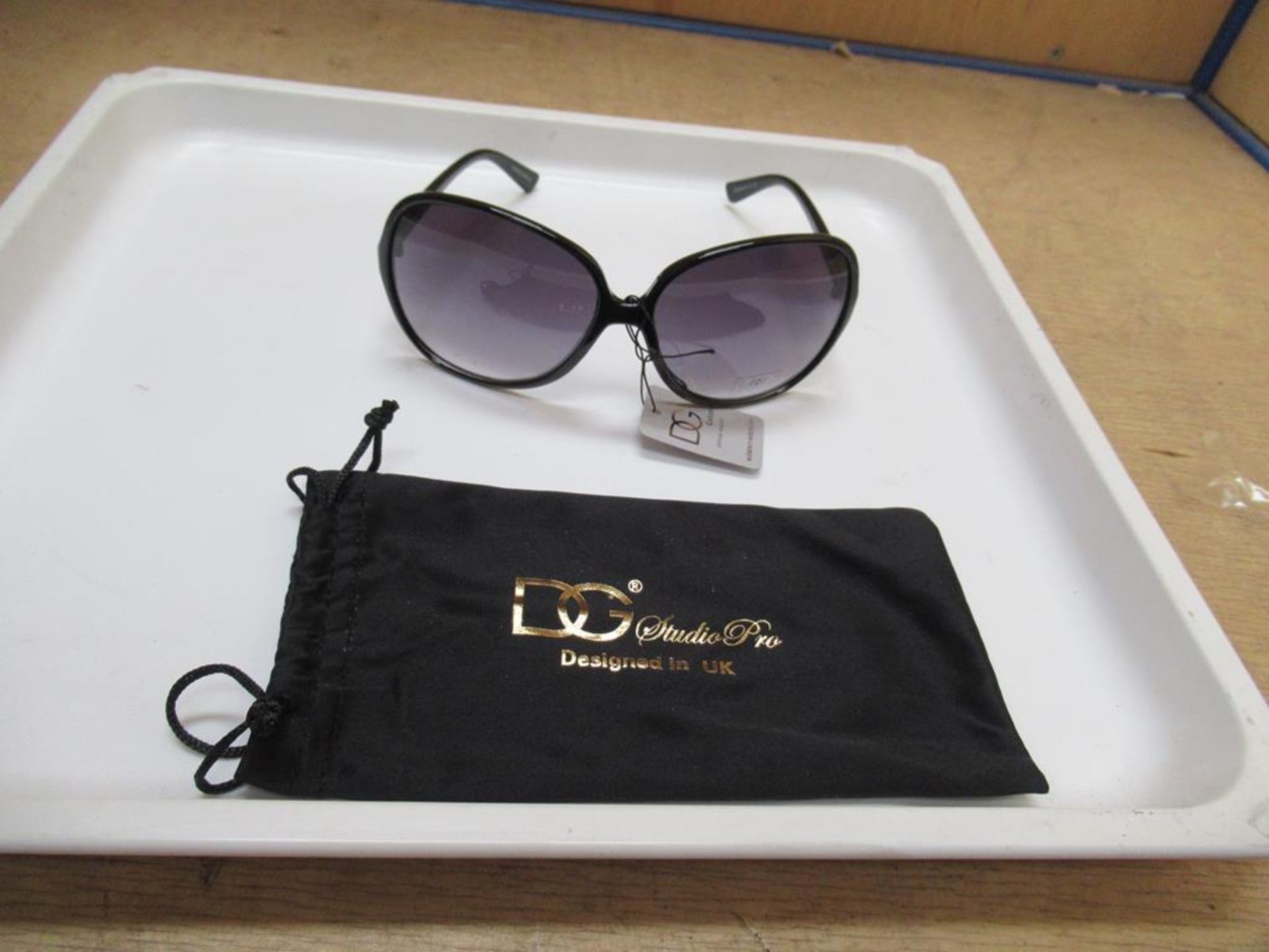 Approx 300 x DG Studio Pro BH2019 Designer Sunglasses - Image 2 of 3