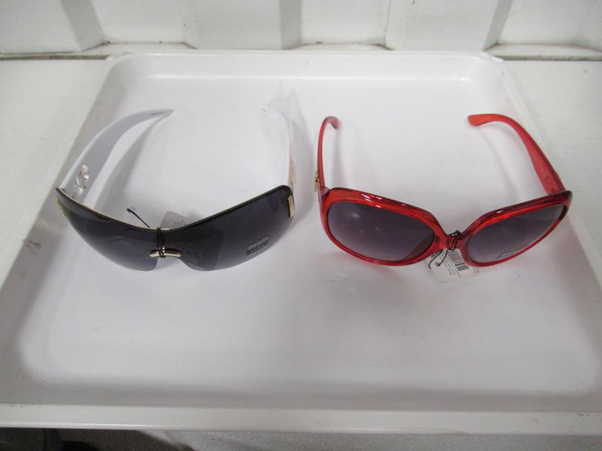 96 Pairs Gucineri GR018 Red and Leopard Colour and 24 Pairs Gucineri MJ26 Ladies Sunglasses