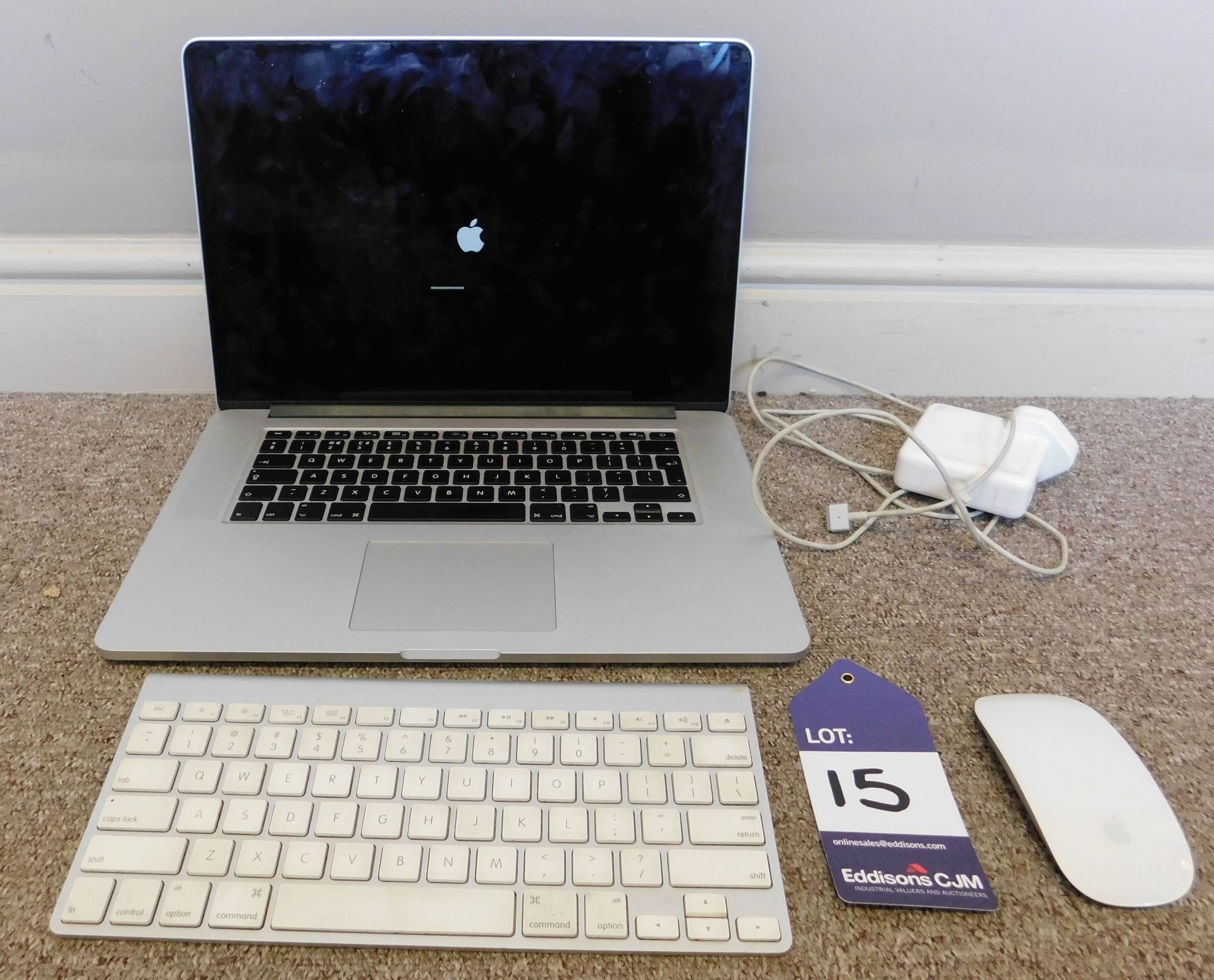 Apple MacBook Pro Retina A1398 15.4 inch Laptop wi - Image 2 of 2