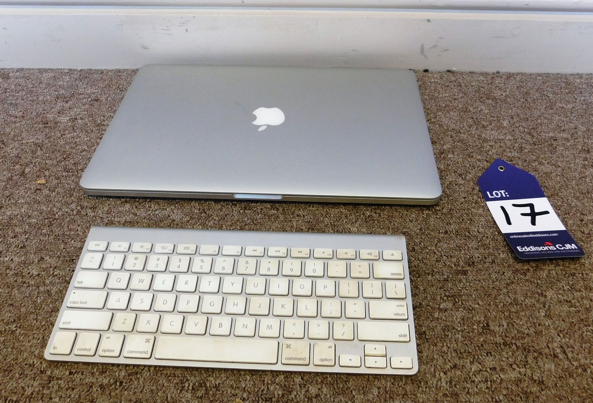 Apple MacBook Pro Retina A1398 15.4 inch Laptop wi