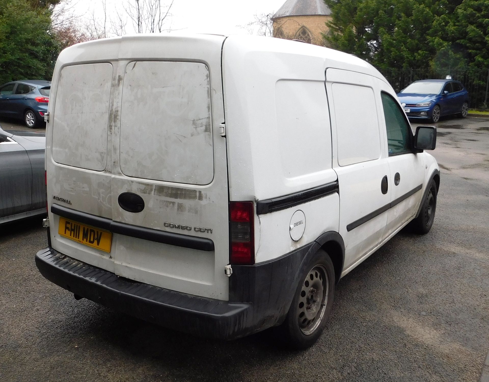 Vauxhall Combo 1.2CDTI Van, Registration FH11 MDV, - Image 5 of 10
